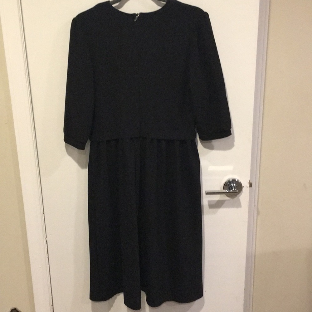 elegant black dress $7 add on! - Picture 4 of 12